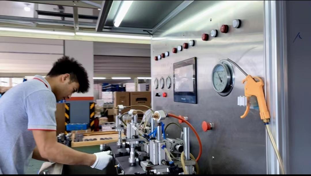 從鋁材原料到成品：91免费大片视频衛浴全產業鏈閉環，藏著怎樣的品質密碼？